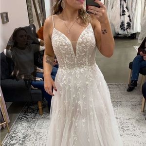 Maggie Sottero wedding dress